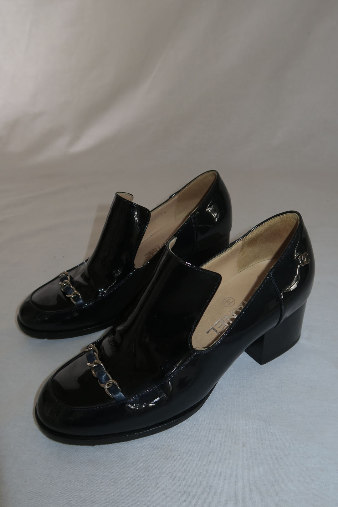 Chanel Patent Leather Loafer (IT 35) – Lady Ash Vintage